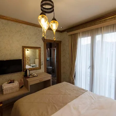 Egemen * サパンジャ